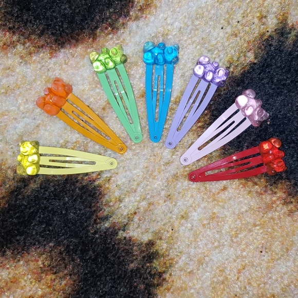 Accessories - FREE juicy bears
